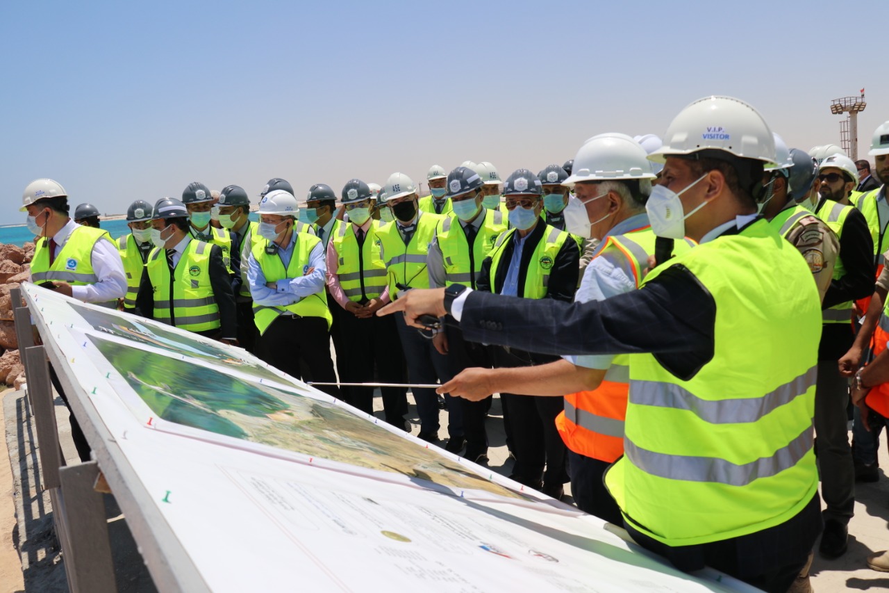 Egyptian Energy Minister Mohamed Shaker and Rosatom Director General Alexey Likhachev visit El-Dabaa NPP construction site