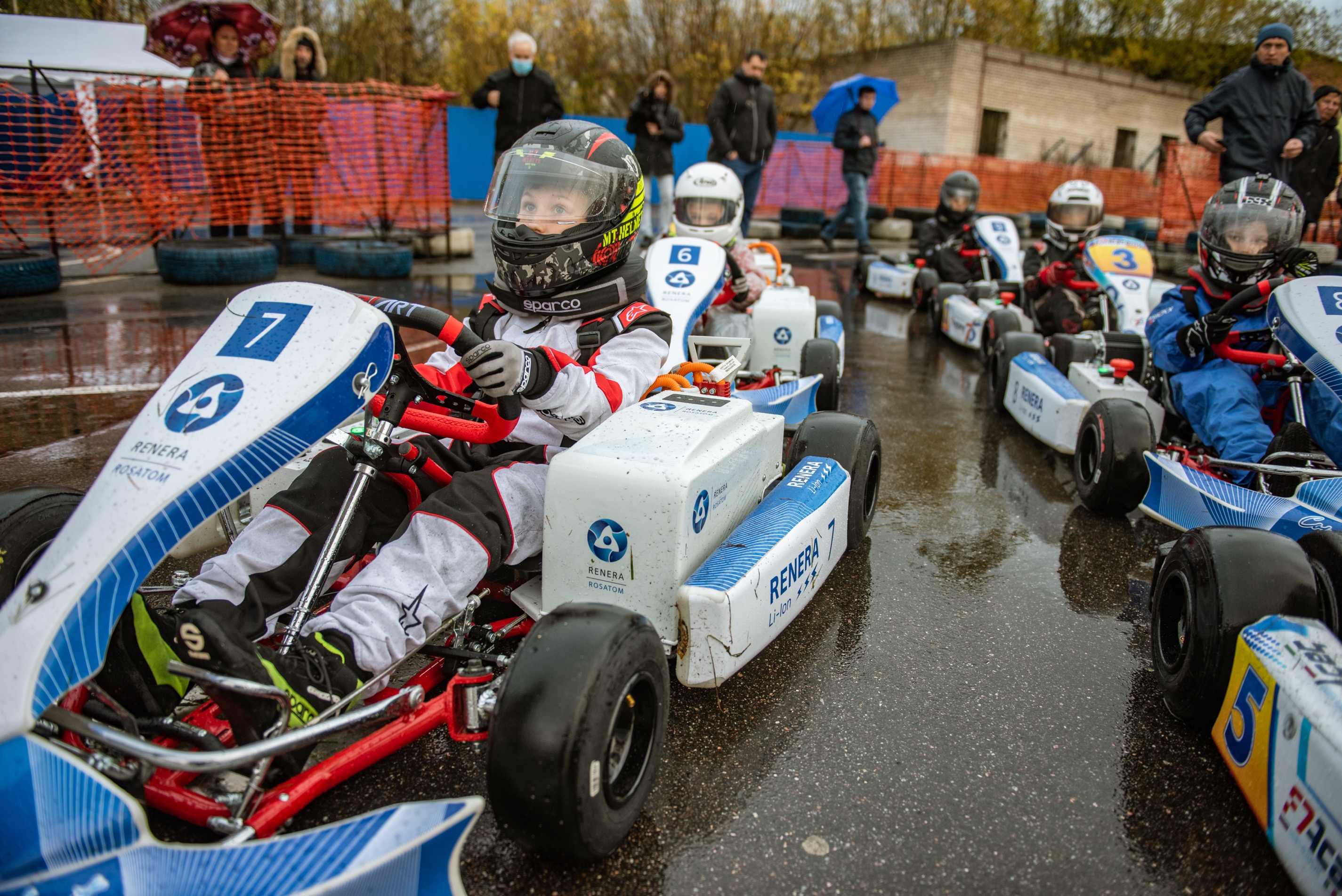 Rosatom equips cars with lithium-ion batteries for the first Russian electric kart race