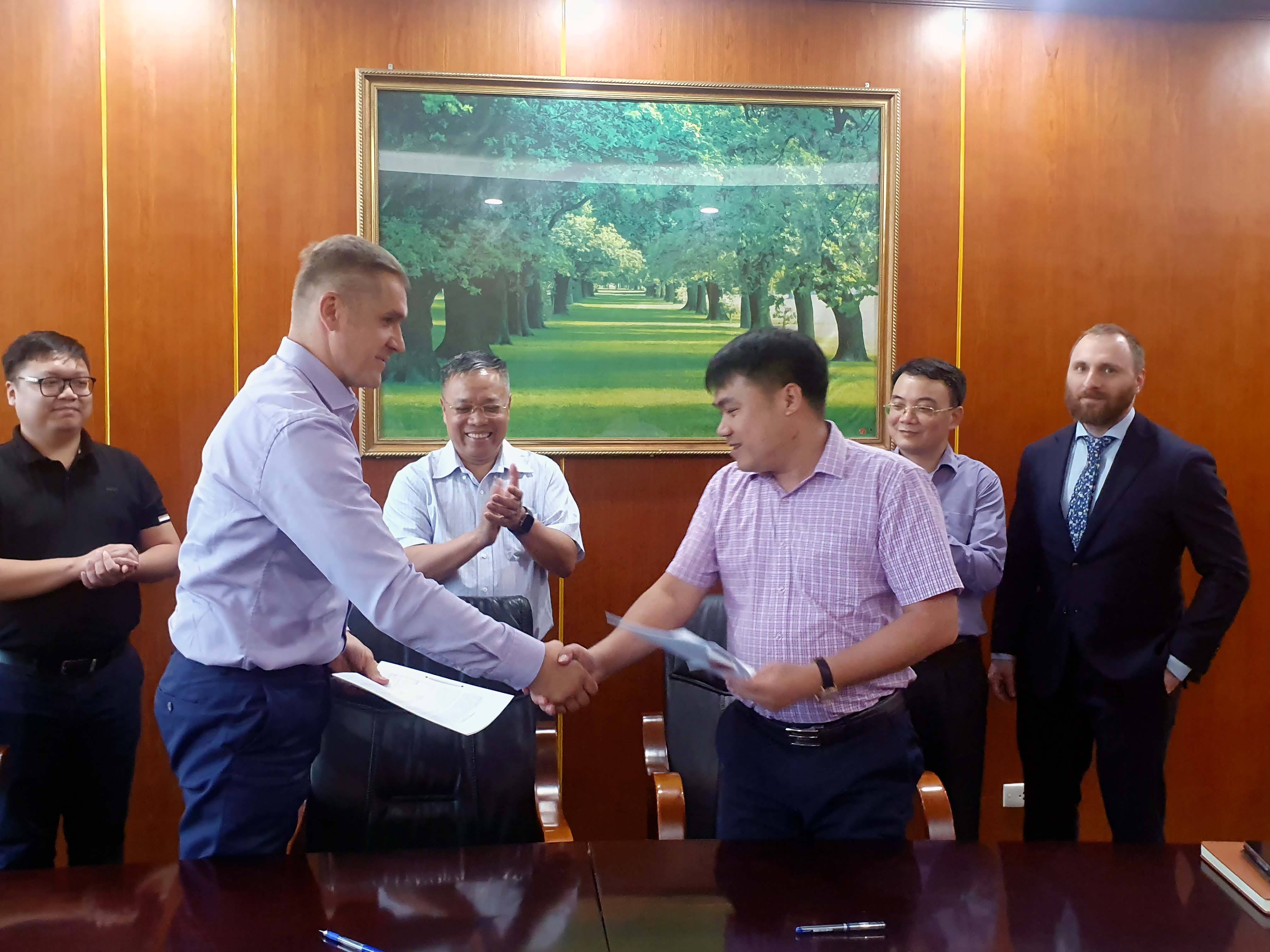 Rosatom and Vietnamese An Xuan Energy Sign Wind Power Cooperation Agreement